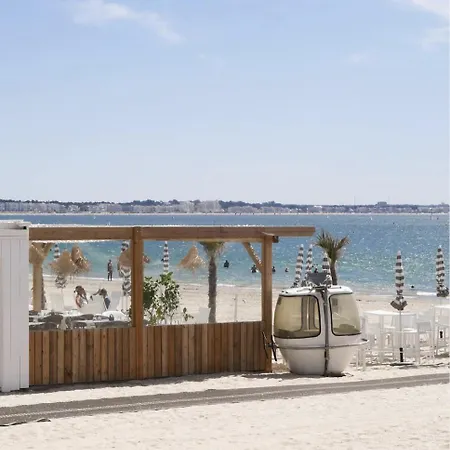 Daire Charming Duplex, 4bdr 6p, 2 Min Benoit Beach, La Baule